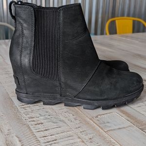 SOREL Joan of Arctic Wedge ll Chelsea Boots, Size 10.5